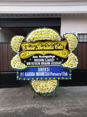 Papan Bunga Duka di Sudajaya Hilir